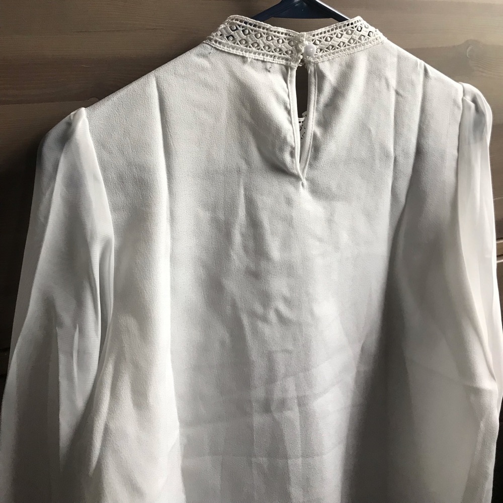 Blouse - Picture 3 of 3